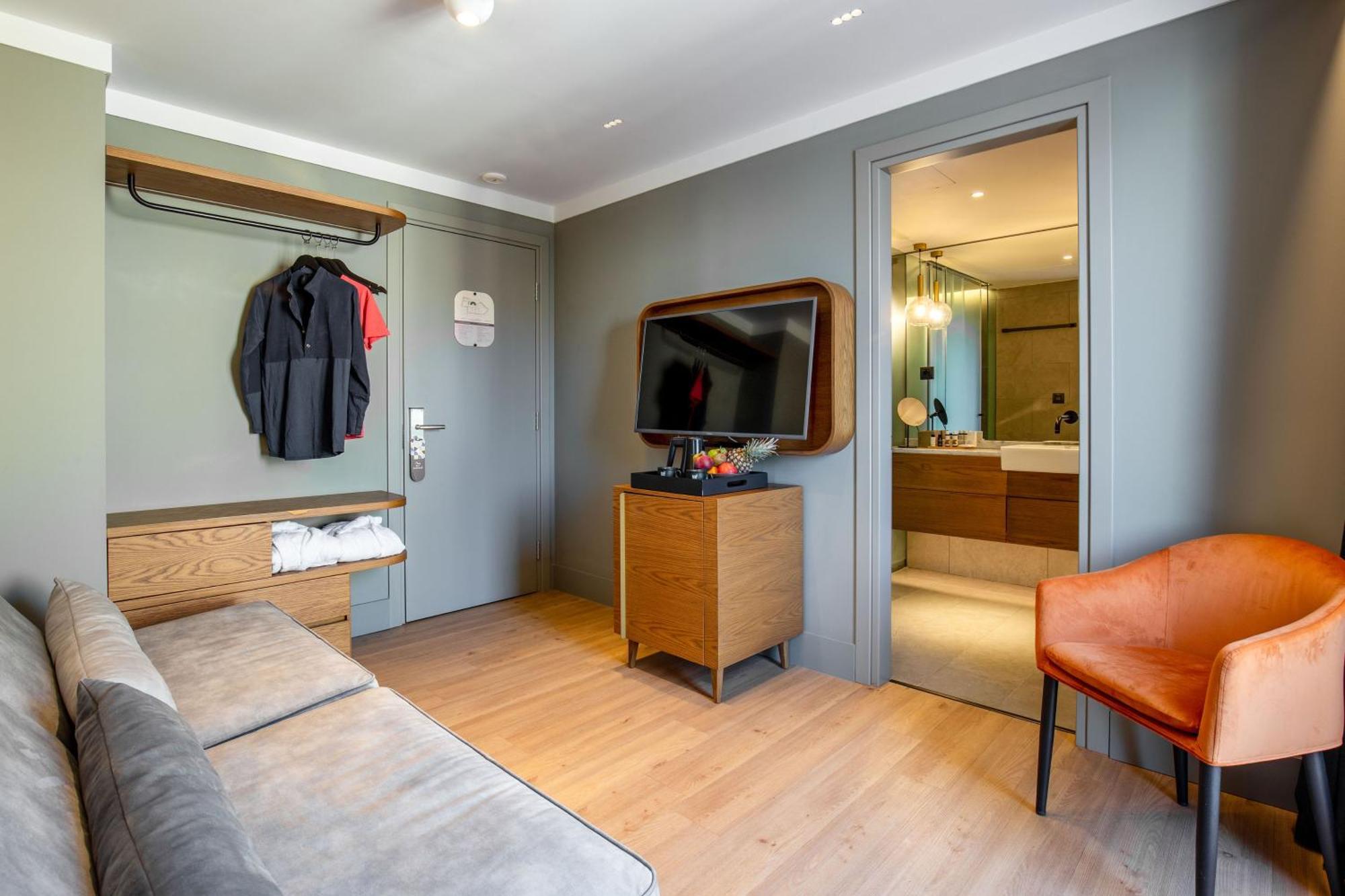 Bob W Eolou Hotel Athén Kültér fotó